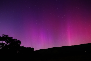 <h5>Aurora over San Jose</h5>